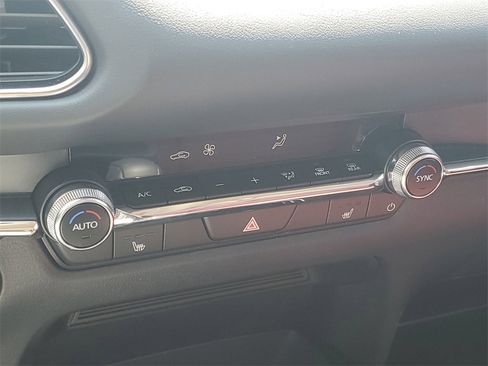 New 2025 MAZDA CX-30 AWD 2.5 S w/ Preferred Package image 24