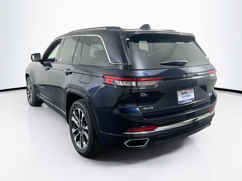 Used 2023 Jeep Grand Cherokee Overland AWD/4WD image 7