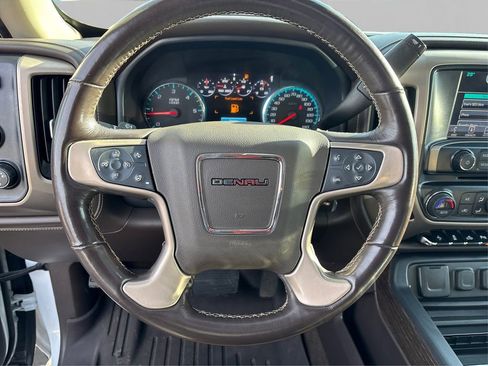 Used 2018 GMC Sierra 1500 Denali image 25