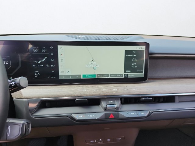 Certified 2024 Kia EV9 Land AWD/4WD image 18