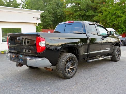 Used 2014 Toyota Tundra SR5 image 7