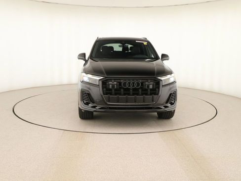 Used 2025 Audi Q7 3.0T Premium Plus w/ Premium Plus Package image 11