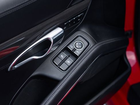 Used 2019 Porsche 911 Turbo S AWD/4WD image 30