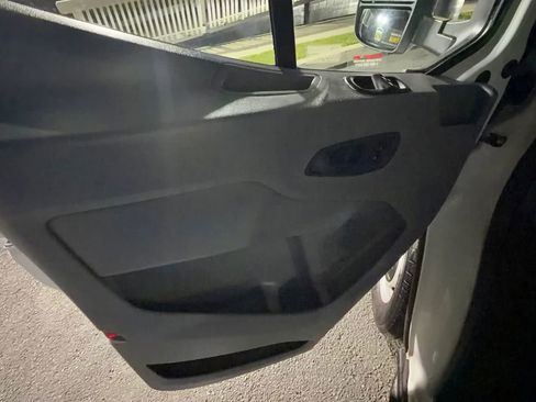 Used 2017 Ford Transit 150 148 Medium Roof image 12