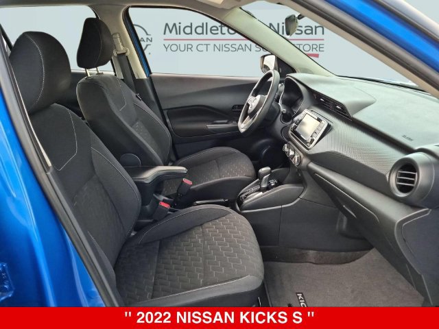 Certified 2022 Nissan Kicks S FWD image 37