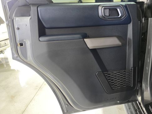 Used 2022 Ford Bronco Outer Banks image 14