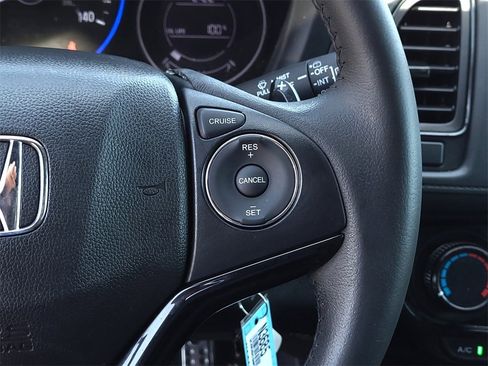 Used 2022 Honda HR-V Sport image 22