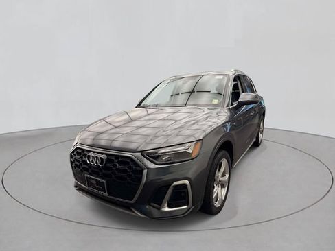 Certified 2023 Audi Q5 2.0T Premium Plus w/ Premium Plus Package AWD/4WD image 3
