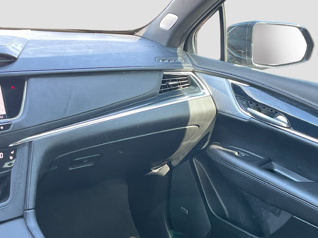 Used 2024 Cadillac XT5 Premium Luxury w/ Technology Package FWD image 25