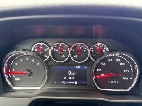 Used 2022 Chevrolet Silverado 1500 LT Trail Boss w/ Bed Protection Package AWD/4WD image 23