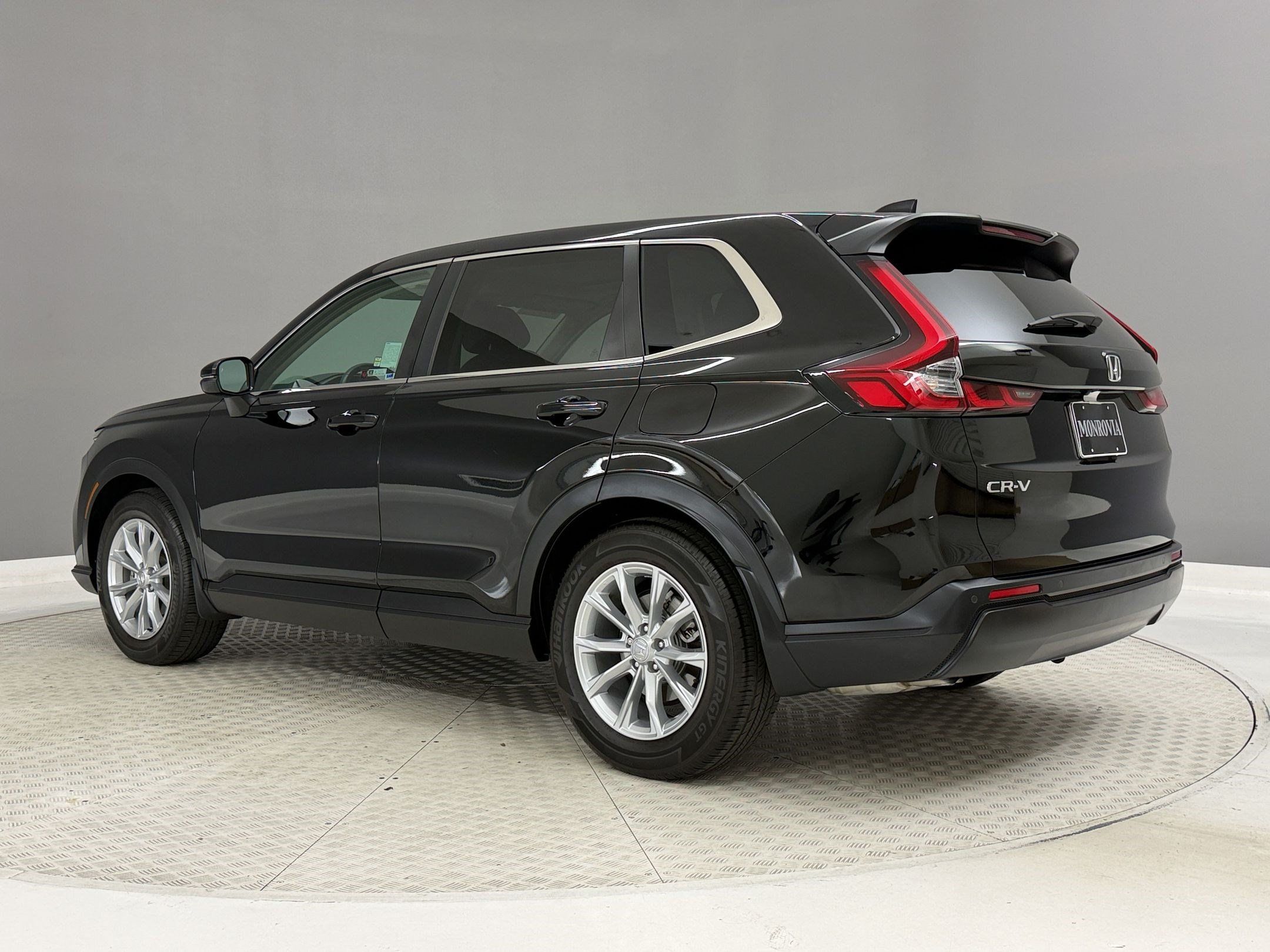 Used 2024 Honda CR-V EX-L image 3