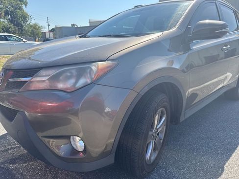 Used 2015 Toyota RAV4 XLE image 2