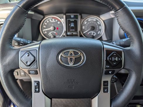 Used 2023 Toyota Tacoma SR image 18
