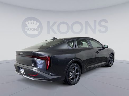 New 2026 Kia K4 LXS image 7