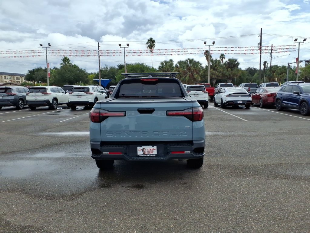 Used 2023 Hyundai Santa Cruz SEL w/ Activity Package AWD/4WD image 4