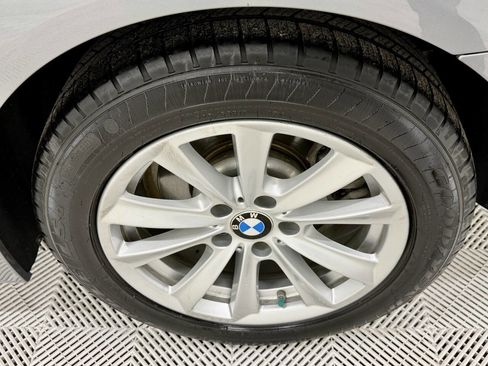 Used 2015 BMW 528i xDrive 528i xDrive AWD 4dr Sedan image 29