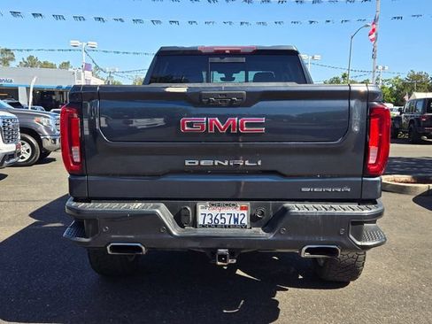 Used 2019 GMC Sierra 1500 Denali w/ Denali Ultimate Package AWD/4WD image 5