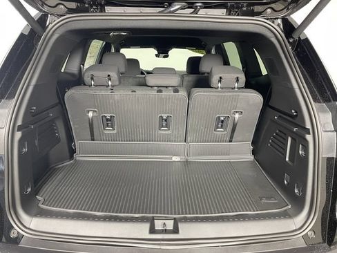 Certified 2026 GMC Acadia Elevation AWD/4WD image 16