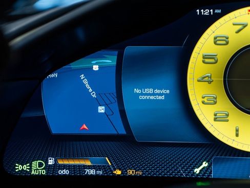 Certified 2024 Ferrari Roma Spider image 30