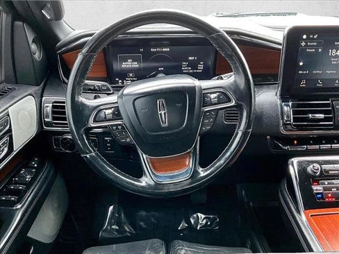 Used 2019 Lincoln Navigator L Reserve w/ Cargo Package image 7