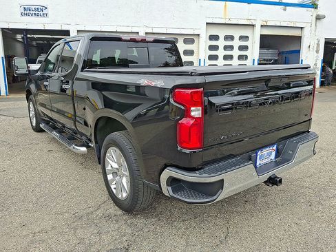 Certified 2021 Chevrolet Silverado 1500 LTZ w/ Technology Package AWD/4WD image 22