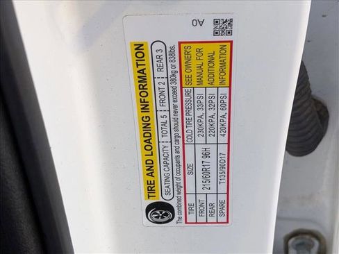 Used 2025 Honda HR-V LX image 16