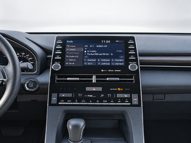 Used 2020 Toyota Avalon XLE w/ Moonroof Package FWD image 30