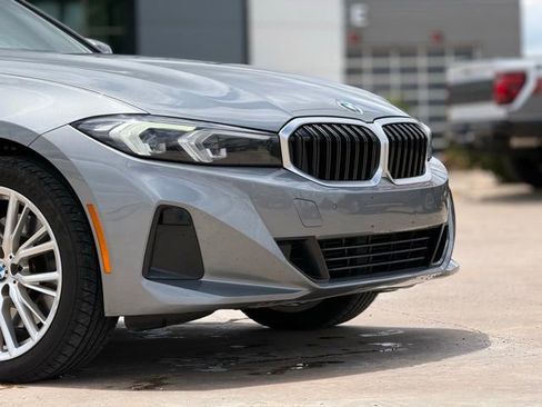 Used 2023 BMW 330i Sedan w/ Driving Assistance Package RWD image 9