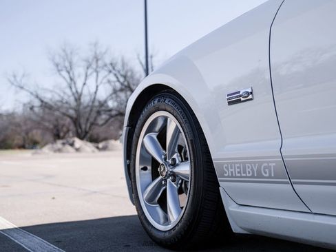 Used 2007 Ford Mustang GT image 35
