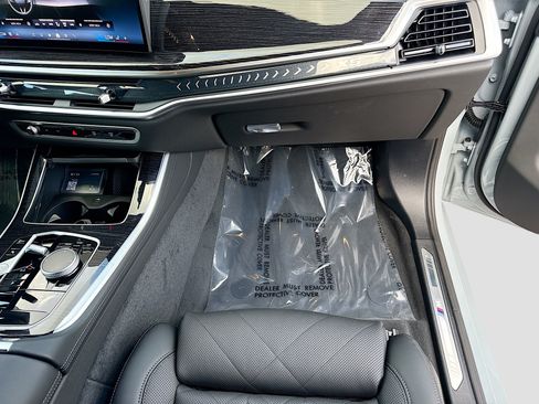 New 2026 BMW X5 sDrive40i w/ M Sport Package RWD image 18