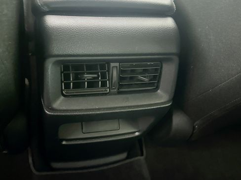 Used 2025 Honda CR-V LX image 26