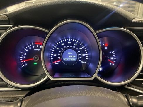 Used 2015 Kia Optima EX image 17