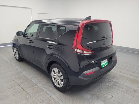 Used 2020 Kia Soul LX image 5