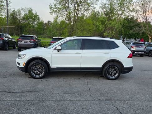 Used 2021 Volkswagen Tiguan SE AWD/4WD image 5