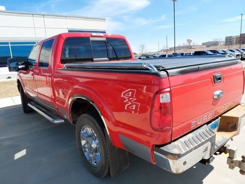 Used 2016 Ford F250 Lariat w/ Lariat Ultimate Package image 2