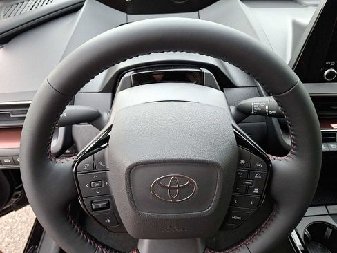 New 2026 Toyota Prius Plug-In Hybrid image 17