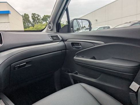 New 2026 Honda Ridgeline RTL image 17