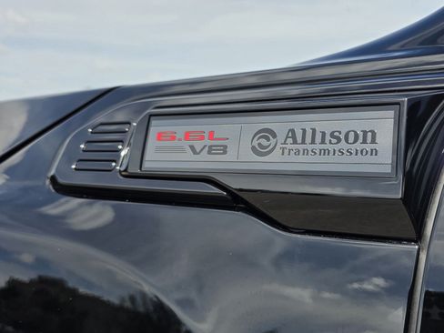 Used 2025 GMC Sierra 2500 AT4X w/ AT4X AEV Edition AWD/4WD image 17