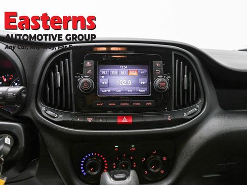 Used 2022 RAM ProMaster City Tradesman FWD image 11