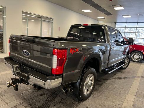 Used 2018 Ford F350 Lariat w/ Lariat Ultimate Package image 3