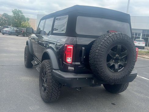 Used 2024 Ford Bronco Black Diamond AWD/4WD image 9