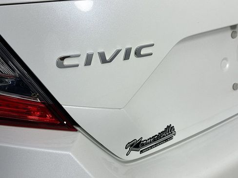 Used 2019 Honda Civic LX image 24