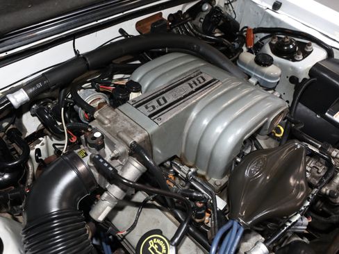 Used 1991 Ford Mustang LX RWD image 82