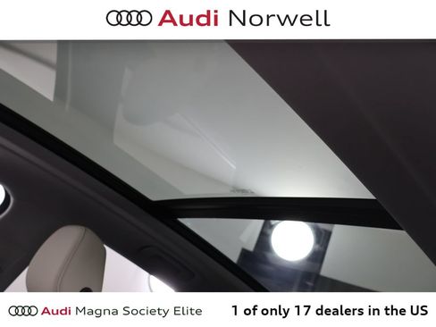 Used 2025 Audi Q5 Premium w/ Convenience Package AWD/4WD image 10