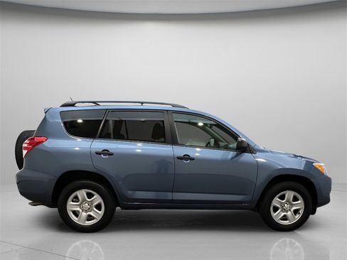 Used 2011 Toyota RAV4 4WD image 7