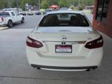 Used 2017 Nissan Altima 2.5 SR image 4