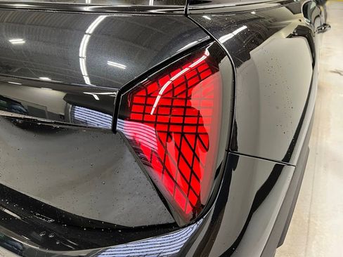 Certified 2025 MINI Cooper 2-Door Hardtop image 5