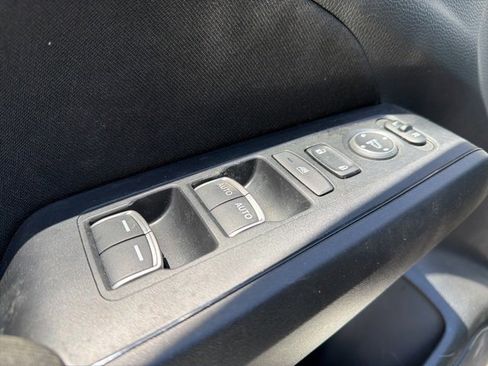 Used 2023 Honda Civic Sport image 12