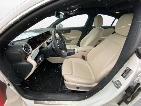 Certified 2025 Mercedes-Benz CLA 250 4MATIC image 9