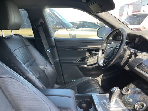 Used 2020 Land Rover Range Rover Evoque SE AWD/4WD image 4